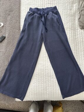 Aerie essential waffle trouser